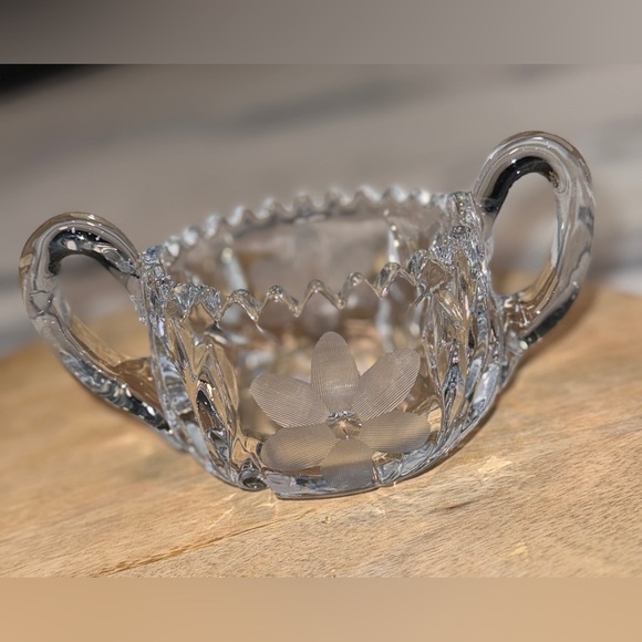 60’s Etched Pressed Glass Cream and Sugar Set - Picture 6 of 9